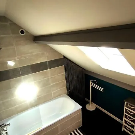 Montagnes Pyrenees * Boo-Silhen